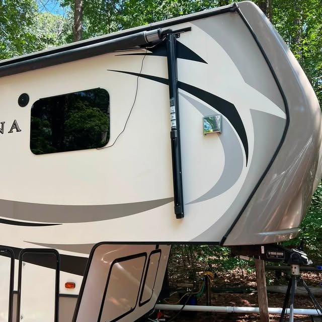 41 ft – 50 ft RV Detailing